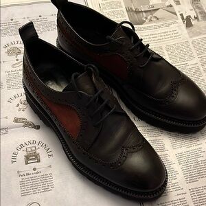 Women’s lace up brogue shoes